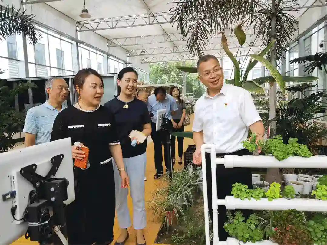 Sowing Love, Harvesting Warmth" — Xiechang Environmental Protection Empowers the "Child Companion Program